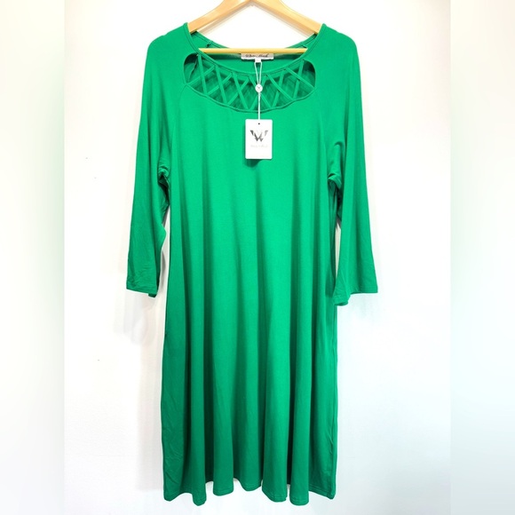 White Mark Green Knit 3/4 Sleeve Cutout Neckline Pull On Dress St Patrick’s Day - Picture 1 of 9